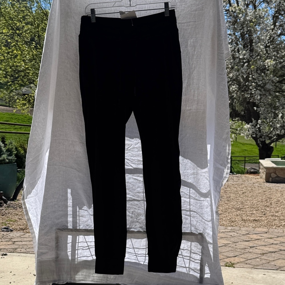 lululemon athletica Black Skinny Performance Jogger